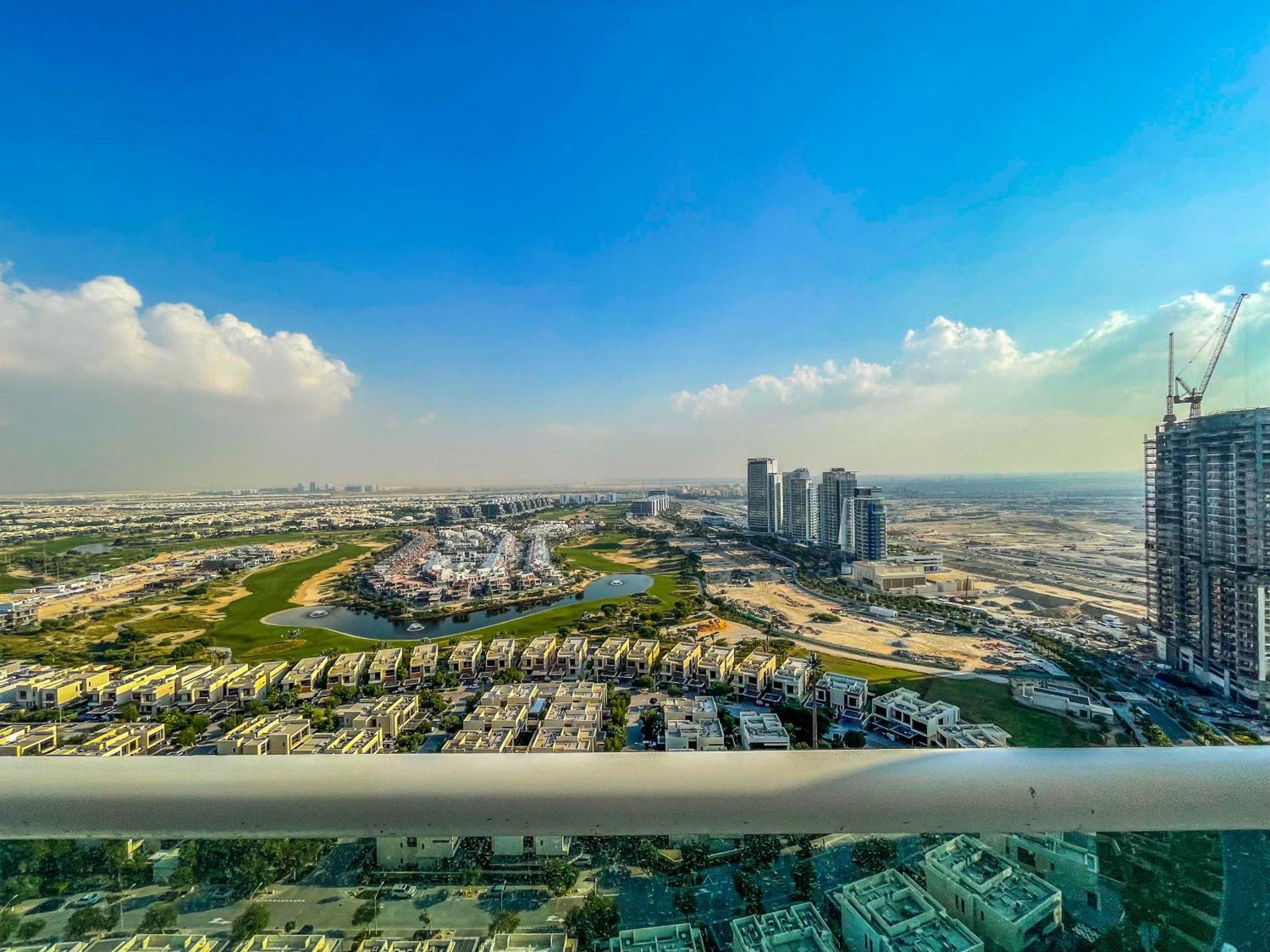 Stunning One Bedroom-apartment In Carson B