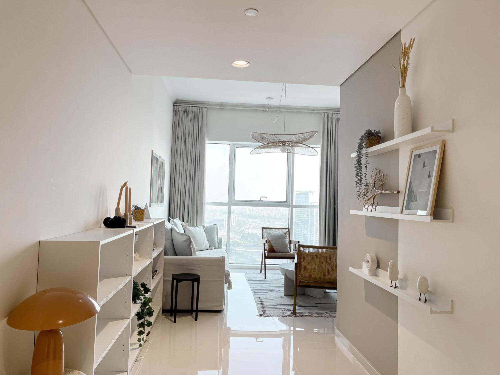 Stunning One Bedroom-apartment In Carson B Apartment Dubai