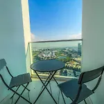 Stunning One Bedroom-Apartment In Carson B