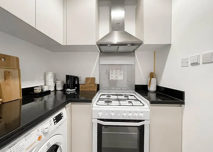 Stunning One Bedroom-Apartment In Carson B